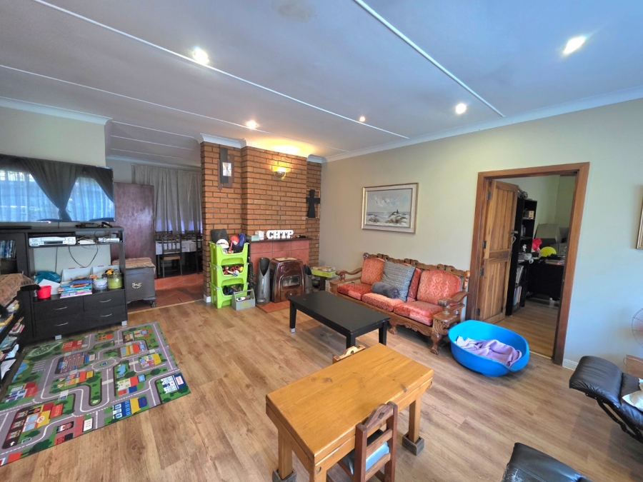 4 Bedroom Property for Sale in Panorama Free State